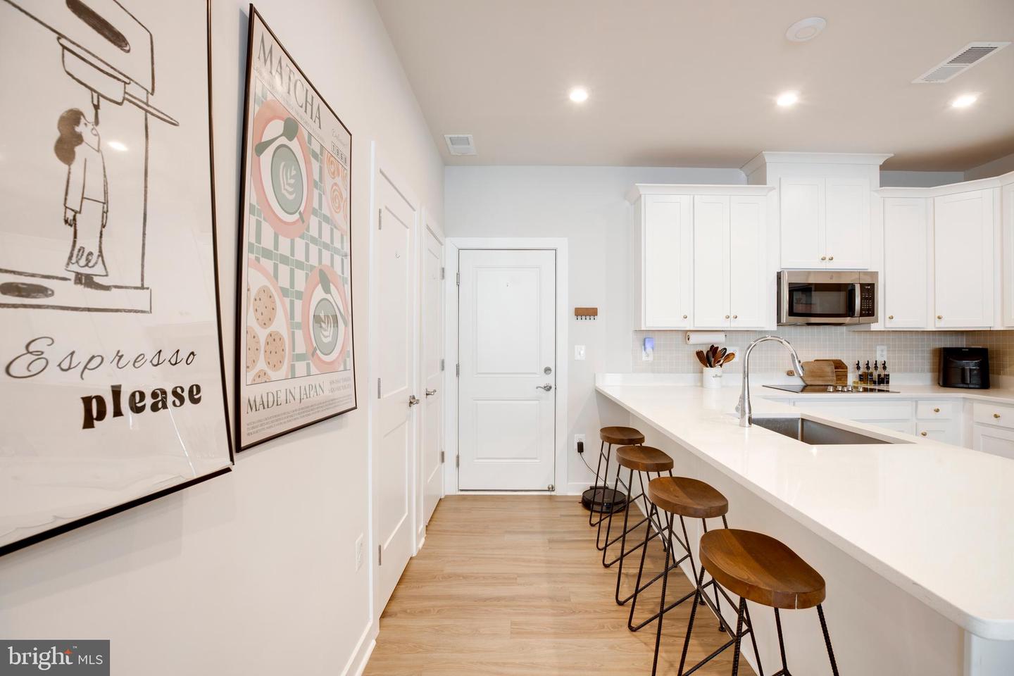 4614 OLIVINE DR #85, CHANTILLY, Virginia 20151, 3 Bedrooms Bedrooms, ,2 BathroomsBathrooms,Residential,For sale,4614 OLIVINE DR #85,VAFX2289272 MLS # VAFX2289272