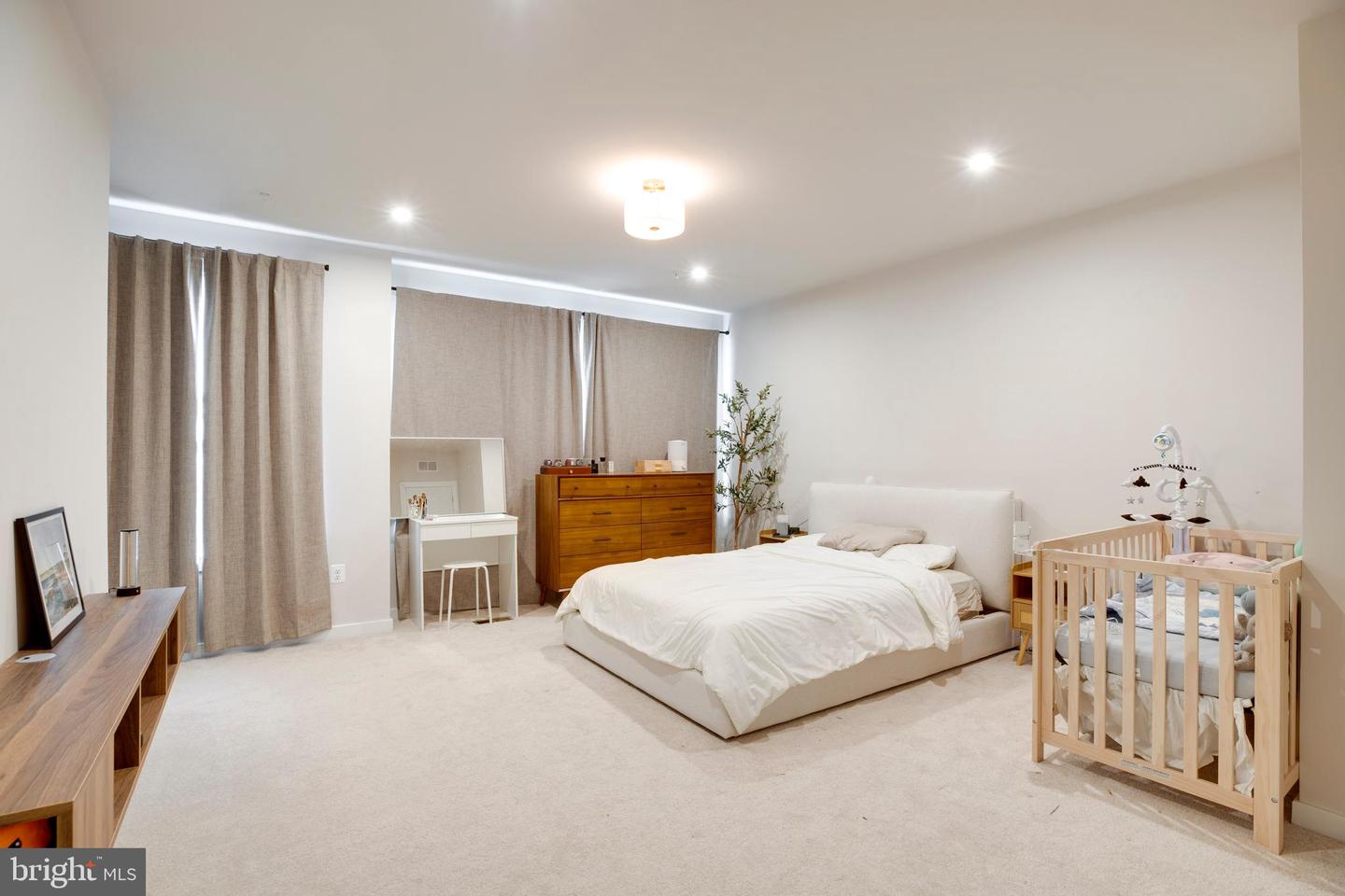 4614 OLIVINE DR #85, CHANTILLY, Virginia 20151, 3 Bedrooms Bedrooms, ,2 BathroomsBathrooms,Residential,For sale,4614 OLIVINE DR #85,VAFX2289272 MLS # VAFX2289272