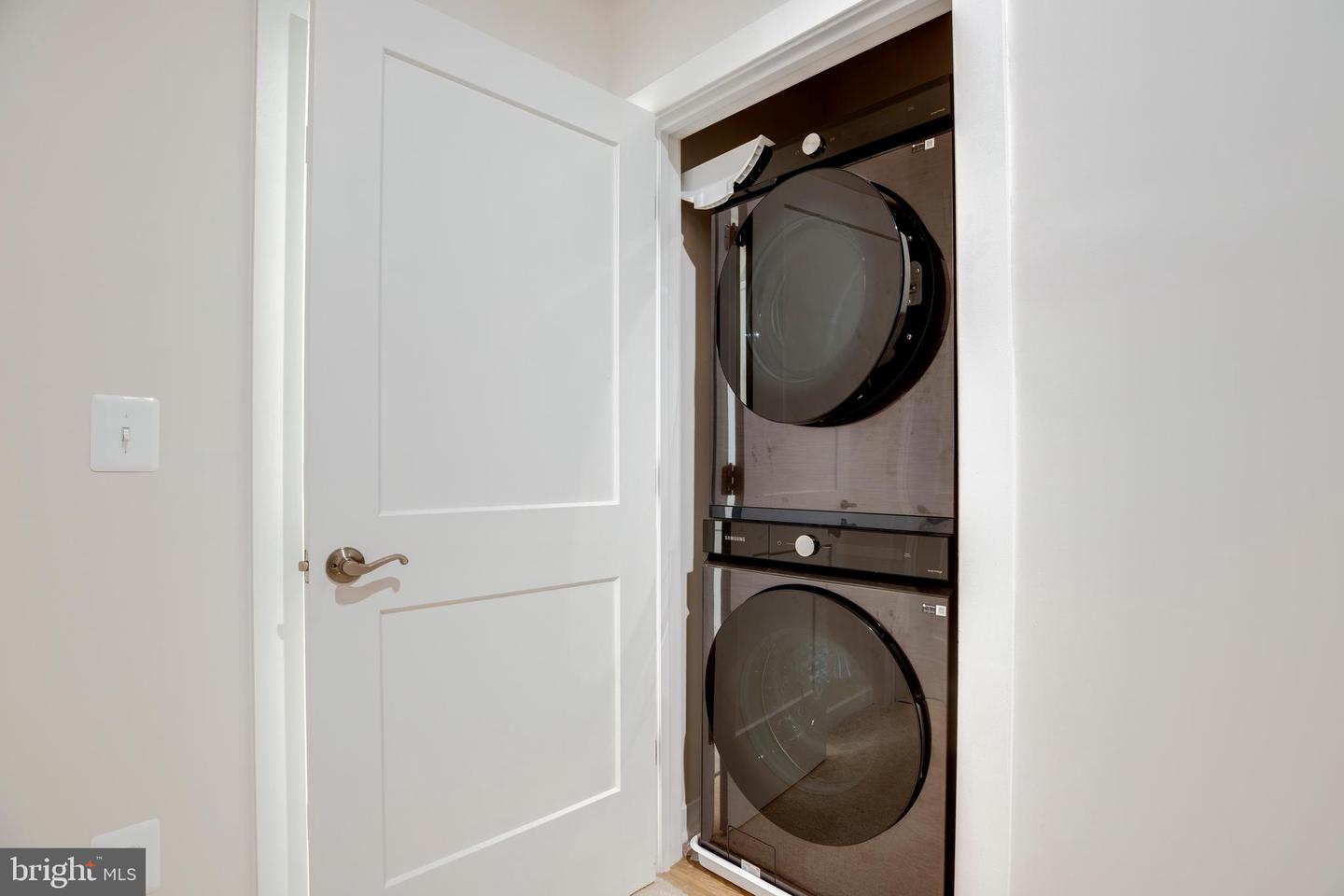 4614 OLIVINE DR #85, CHANTILLY, Virginia 20151, 3 Bedrooms Bedrooms, ,2 BathroomsBathrooms,Residential,For sale,4614 OLIVINE DR #85,VAFX2289272 MLS # VAFX2289272