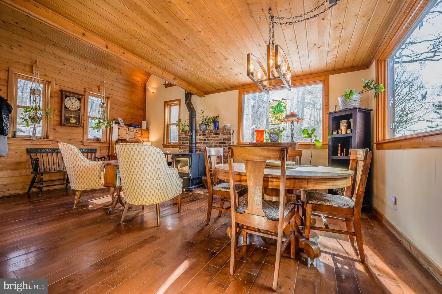 12612 IZAAK WALTON DR, BRISTOW, Virginia 20136, 3 Bedrooms Bedrooms, ,3 BathroomsBathrooms,Residential,For sale,12612 IZAAK WALTON DR,VAPW2111968 MLS # VAPW2111968