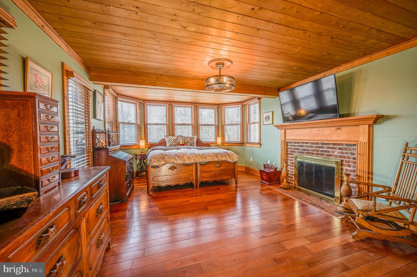 12612 IZAAK WALTON DR, BRISTOW, Virginia 20136, 3 Bedrooms Bedrooms, ,3 BathroomsBathrooms,Residential,For sale,12612 IZAAK WALTON DR,VAPW2111968 MLS # VAPW2111968