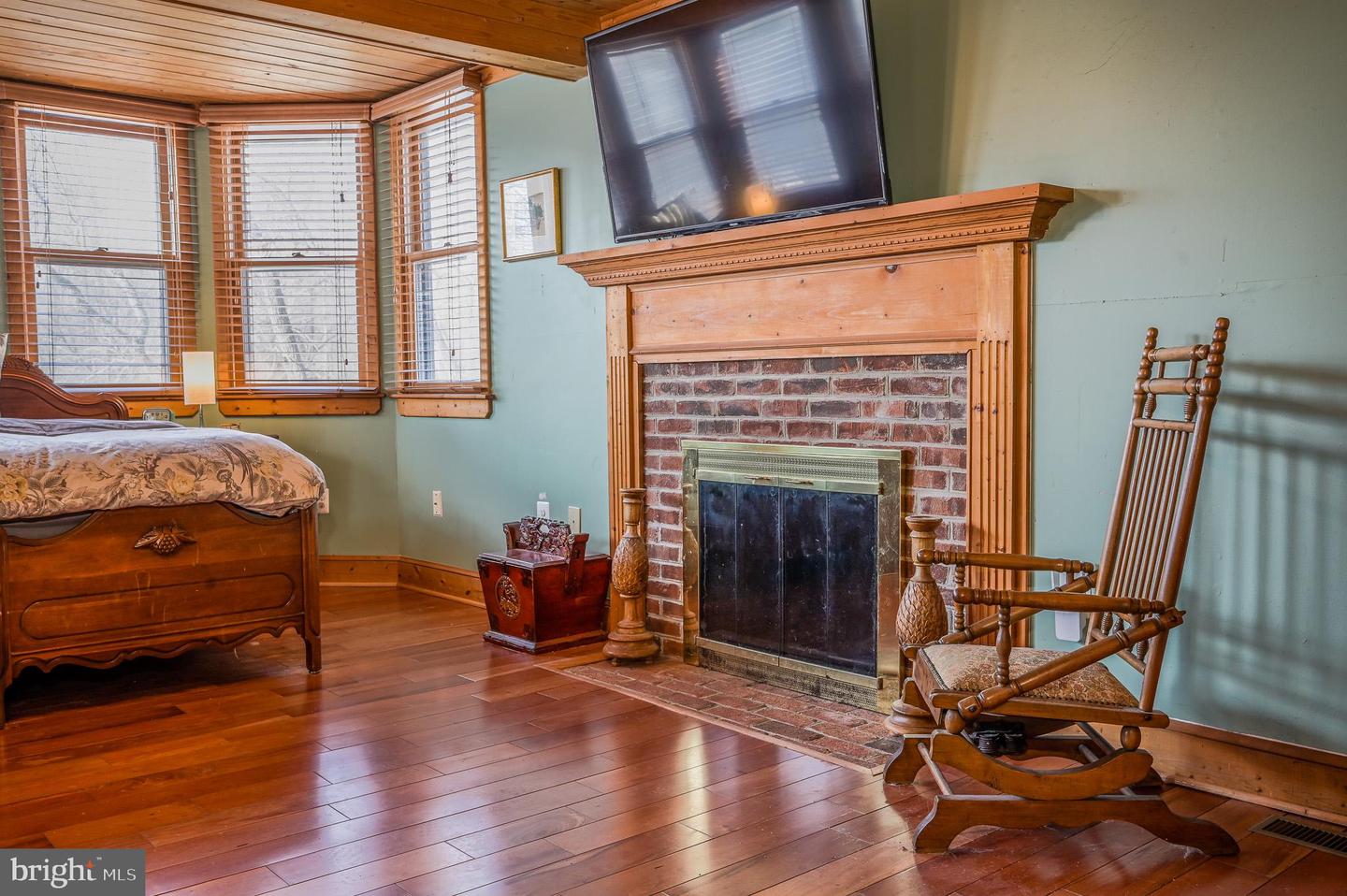 12612 IZAAK WALTON DR, BRISTOW, Virginia 20136, 3 Bedrooms Bedrooms, ,3 BathroomsBathrooms,Residential,For sale,12612 IZAAK WALTON DR,VAPW2111968 MLS # VAPW2111968