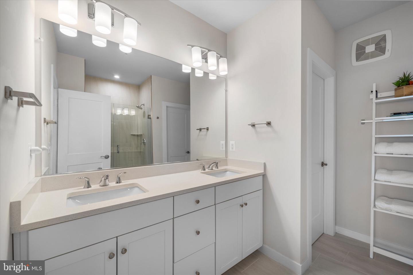 44481 WOLFHOUND SQ, ASHBURN, Virginia 20147, 3 Bedrooms Bedrooms, ,2 BathroomsBathrooms,Residential,For sale,44481 WOLFHOUND SQ,VALO2115346 MLS # VALO2115346