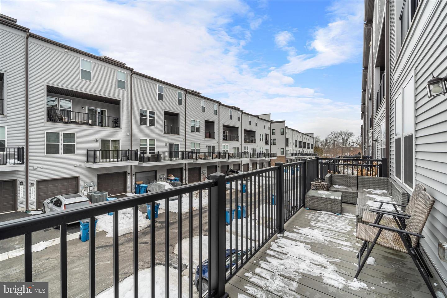 44481 WOLFHOUND SQ, ASHBURN, Virginia 20147, 3 Bedrooms Bedrooms, ,2 BathroomsBathrooms,Residential,For sale,44481 WOLFHOUND SQ,VALO2115346 MLS # VALO2115346