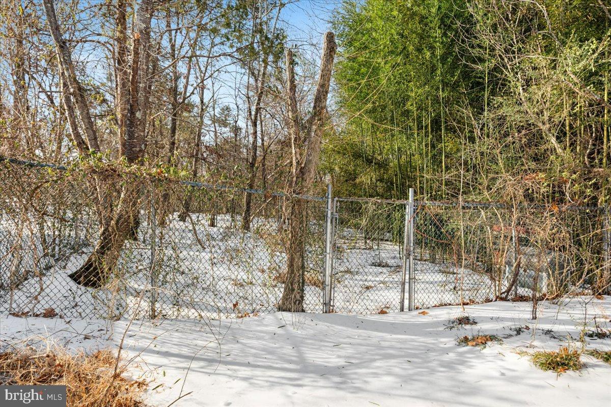 10090 TYLER LN, MIDLAND, Virginia 22728, 3 Bedrooms Bedrooms, 7 Rooms Rooms,1 BathroomBathrooms,Residential,For sale,10090 TYLER LN,VAFQ2020450 MLS # VAFQ2020450