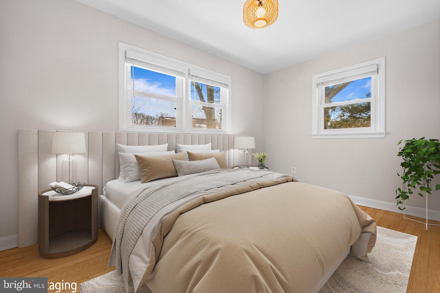 6813 DERRELL CT, ALEXANDRIA, Virginia 22307, 3 Bedrooms Bedrooms, 8 Rooms Rooms,3 BathroomsBathrooms,Residential,For sale,6813 DERRELL CT,VAFX2289498 MLS # VAFX2289498