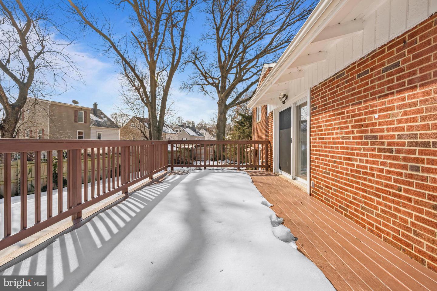 6813 DERRELL CT, ALEXANDRIA, Virginia 22307, 3 Bedrooms Bedrooms, 8 Rooms Rooms,3 BathroomsBathrooms,Residential,For sale,6813 DERRELL CT,VAFX2289498 MLS # VAFX2289498