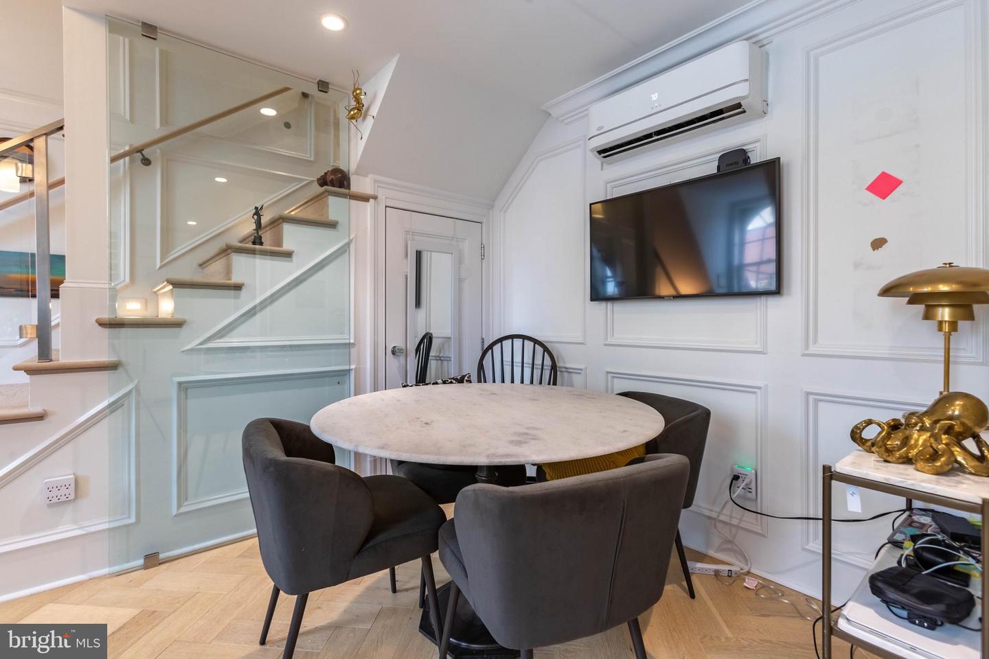 2007 WYOMING AVE NW #14, WASHINGTON, District Of Columbia 20009, 1 Bedroom Bedrooms, ,1 BathroomBathrooms,Residential,For sale,2007 WYOMING AVE NW #14,DCDC2245028 MLS # DCDC2245028