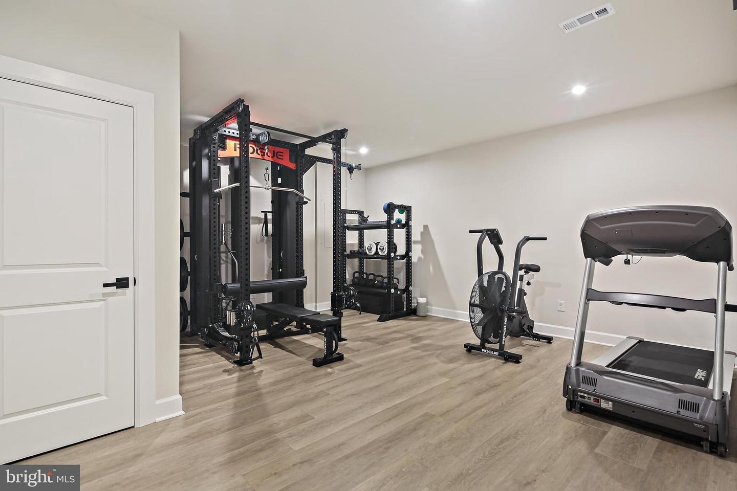 15553 CLOVERLAND LN, HAYMARKET, Virginia 20169, 5 Bedrooms Bedrooms, ,4 BathroomsBathrooms,Residential,For sale,15553 CLOVERLAND LN,VAPW2112030 MLS # VAPW2112030