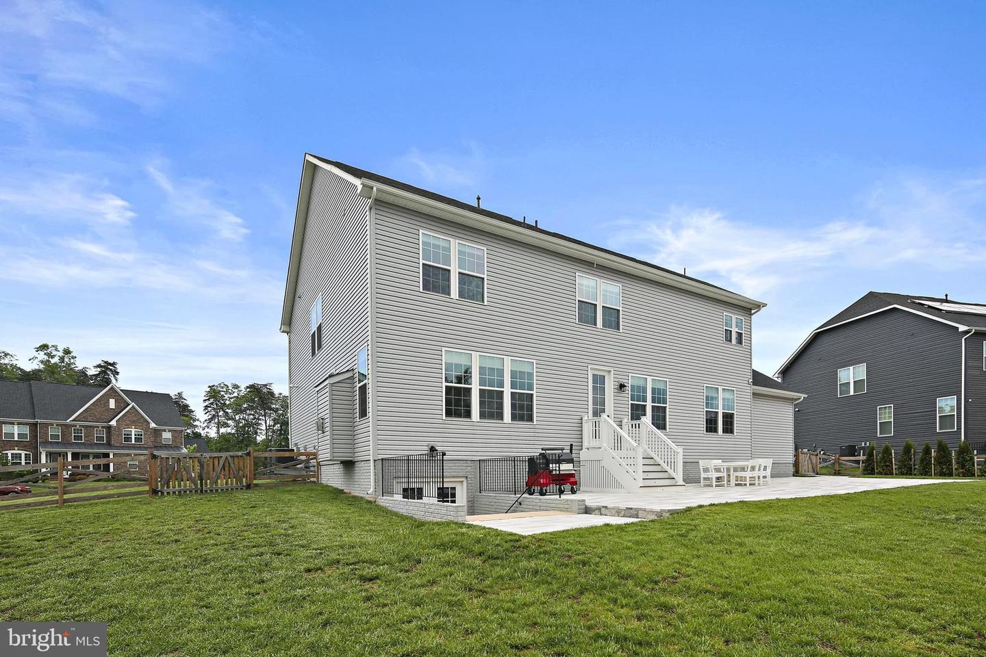 15553 CLOVERLAND LN, HAYMARKET, Virginia 20169, 5 Bedrooms Bedrooms, ,4 BathroomsBathrooms,Residential,For sale,15553 CLOVERLAND LN,VAPW2112030 MLS # VAPW2112030