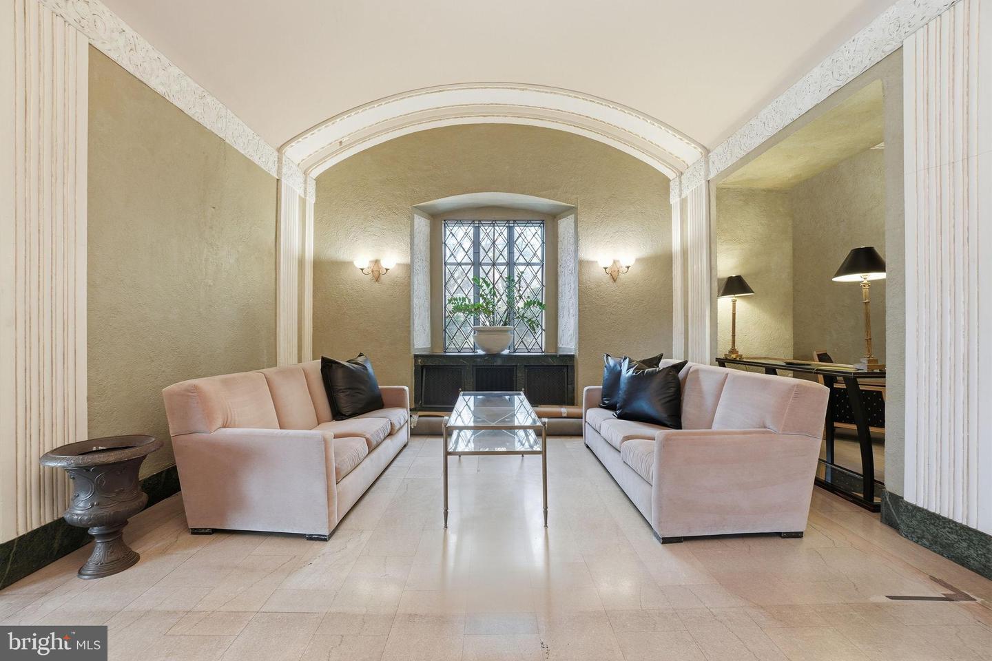 2040 BELMONT RD NW #536, WASHINGTON, District Of Columbia 20009, 1 Bedroom Bedrooms, 4 Rooms Rooms,1 BathroomBathrooms,Residential,For sale,2040 BELMONT RD NW #536,DCDC2245044 MLS # DCDC2245044