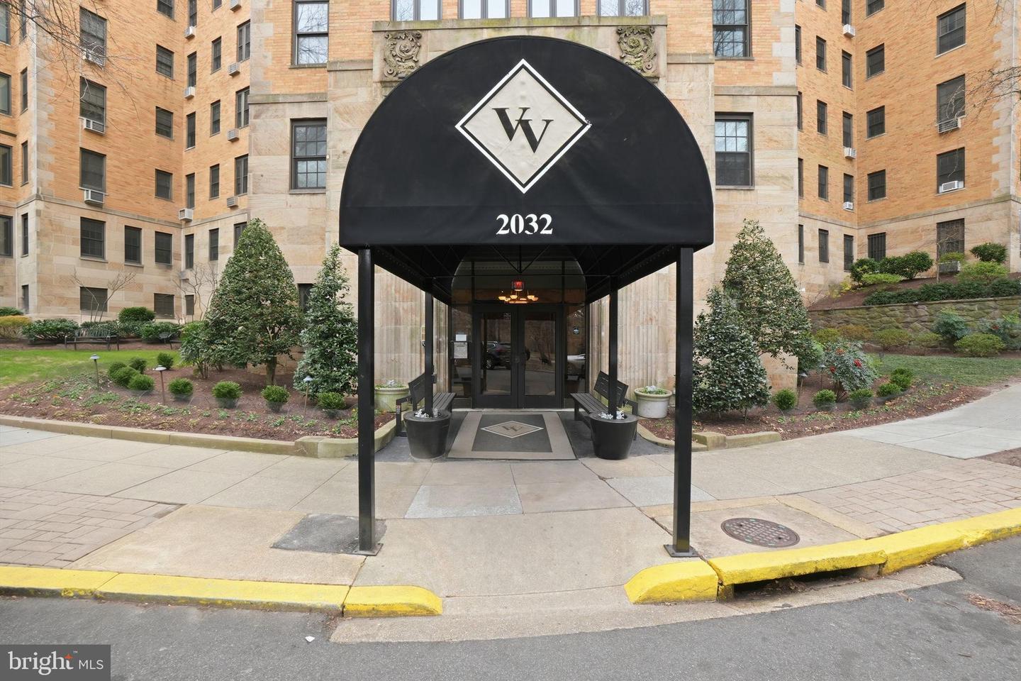 2040 BELMONT RD NW #536, WASHINGTON, District Of Columbia 20009, 1 Bedroom Bedrooms, 4 Rooms Rooms,1 BathroomBathrooms,Residential,For sale,2040 BELMONT RD NW #536,DCDC2245044 MLS # DCDC2245044