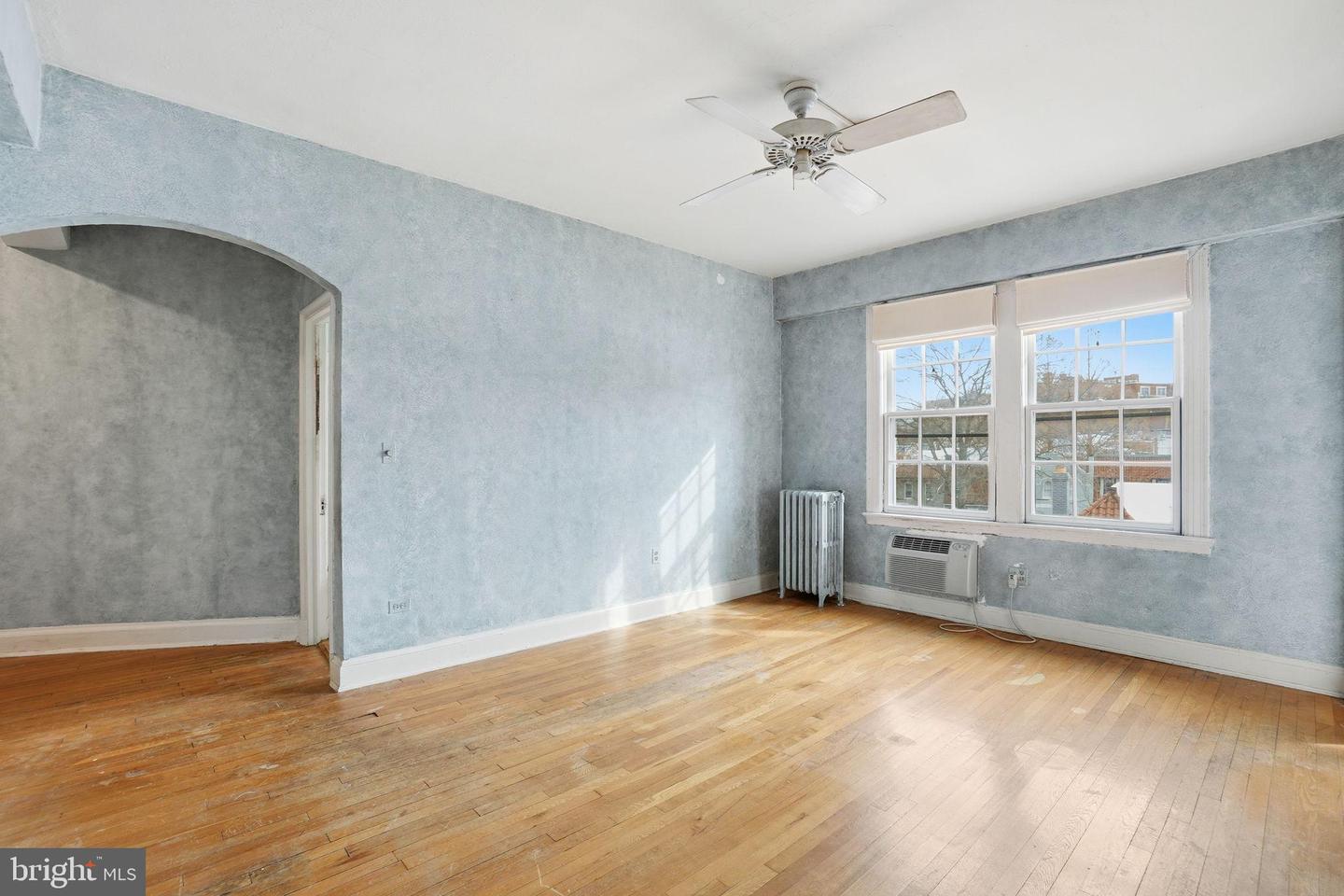 2040 BELMONT RD NW #536, WASHINGTON, District Of Columbia 20009, 1 Bedroom Bedrooms, 4 Rooms Rooms,1 BathroomBathrooms,Residential,For sale,2040 BELMONT RD NW #536,DCDC2245044 MLS # DCDC2245044