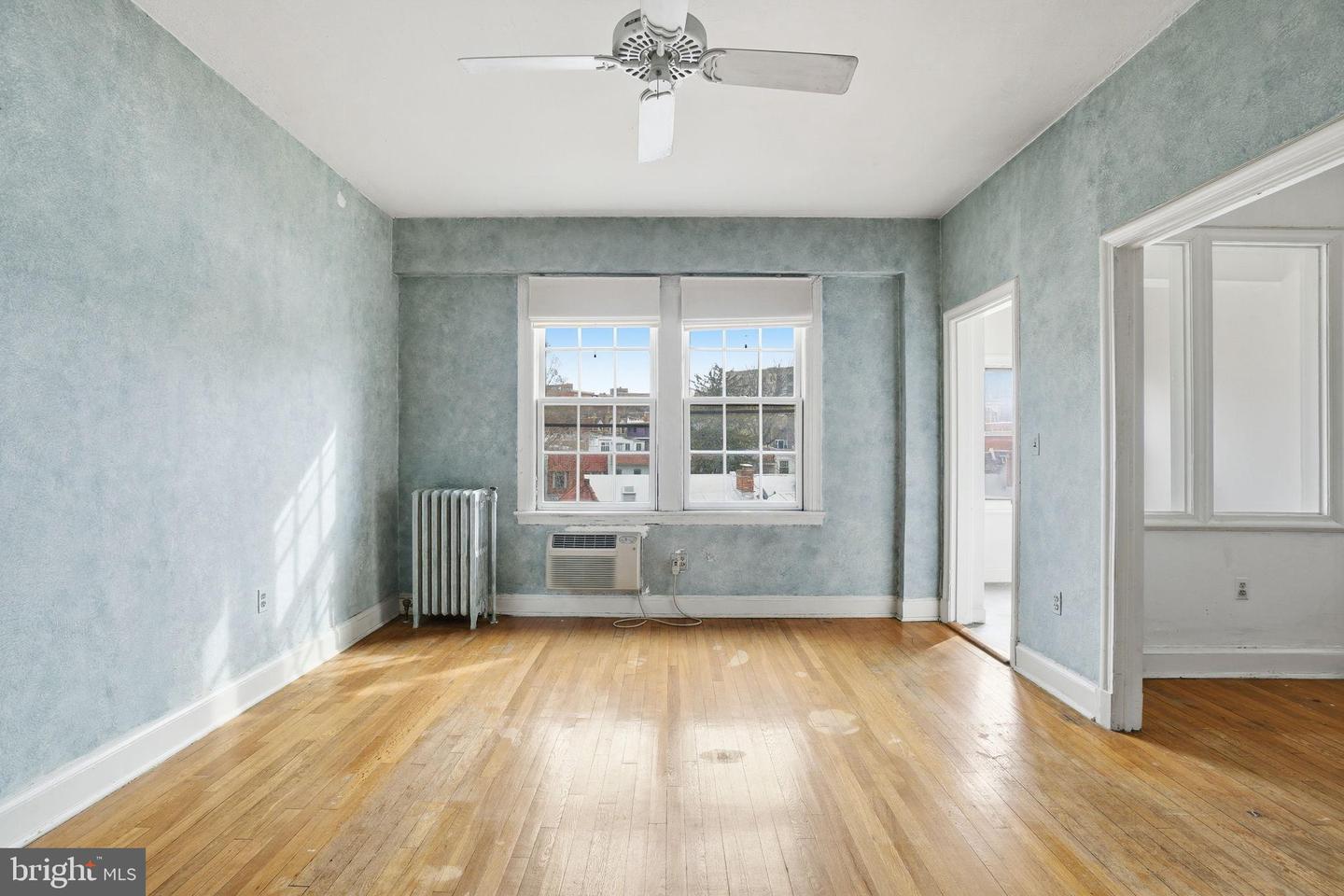 2040 BELMONT RD NW #536, WASHINGTON, District Of Columbia 20009, 1 Bedroom Bedrooms, 4 Rooms Rooms,1 BathroomBathrooms,Residential,For sale,2040 BELMONT RD NW #536,DCDC2245044 MLS # DCDC2245044