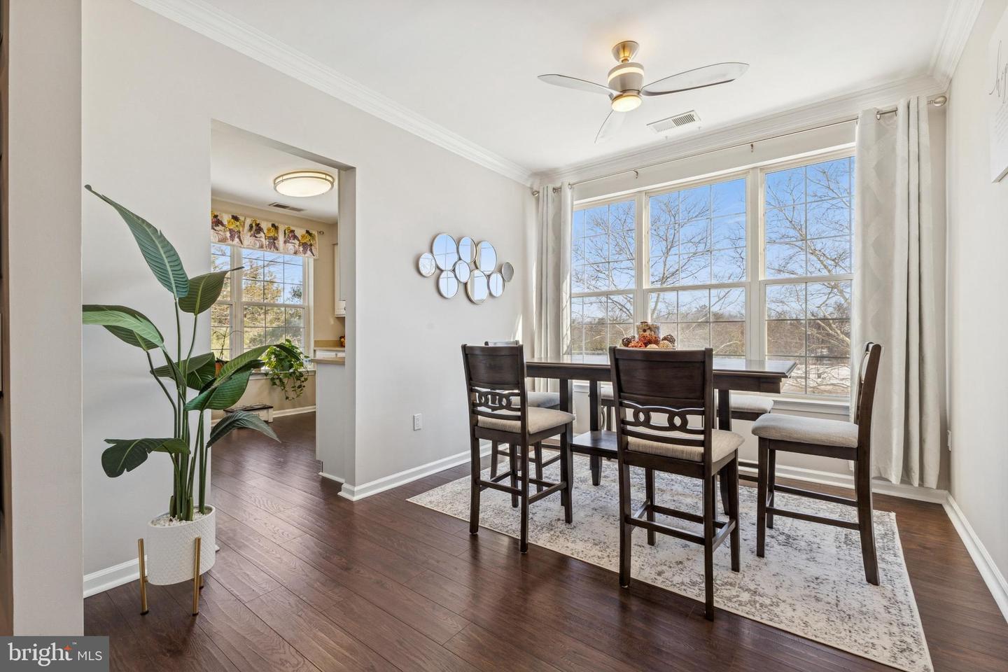 43302 MARYMOUNT TER #203, ASHBURN, Virginia 20147, 2 Bedrooms Bedrooms, 6 Rooms Rooms,2 BathroomsBathrooms,Residential,For sale,43302 MARYMOUNT TER #203,VALO2115422 MLS # VALO2115422