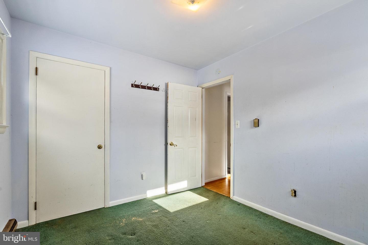 689 ULYSSES WAY, LINDEN, Virginia 22642, 4 Bedrooms Bedrooms, ,2 BathroomsBathrooms,Residential,For sale,689 ULYSSES WAY,VAWR2013342 MLS # VAWR2013342