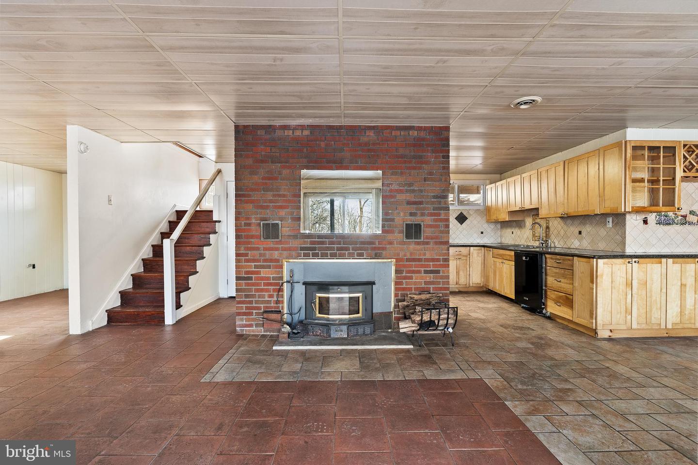 689 ULYSSES WAY, LINDEN, Virginia 22642, 4 Bedrooms Bedrooms, ,2 BathroomsBathrooms,Residential,For sale,689 ULYSSES WAY,VAWR2013342 MLS # VAWR2013342