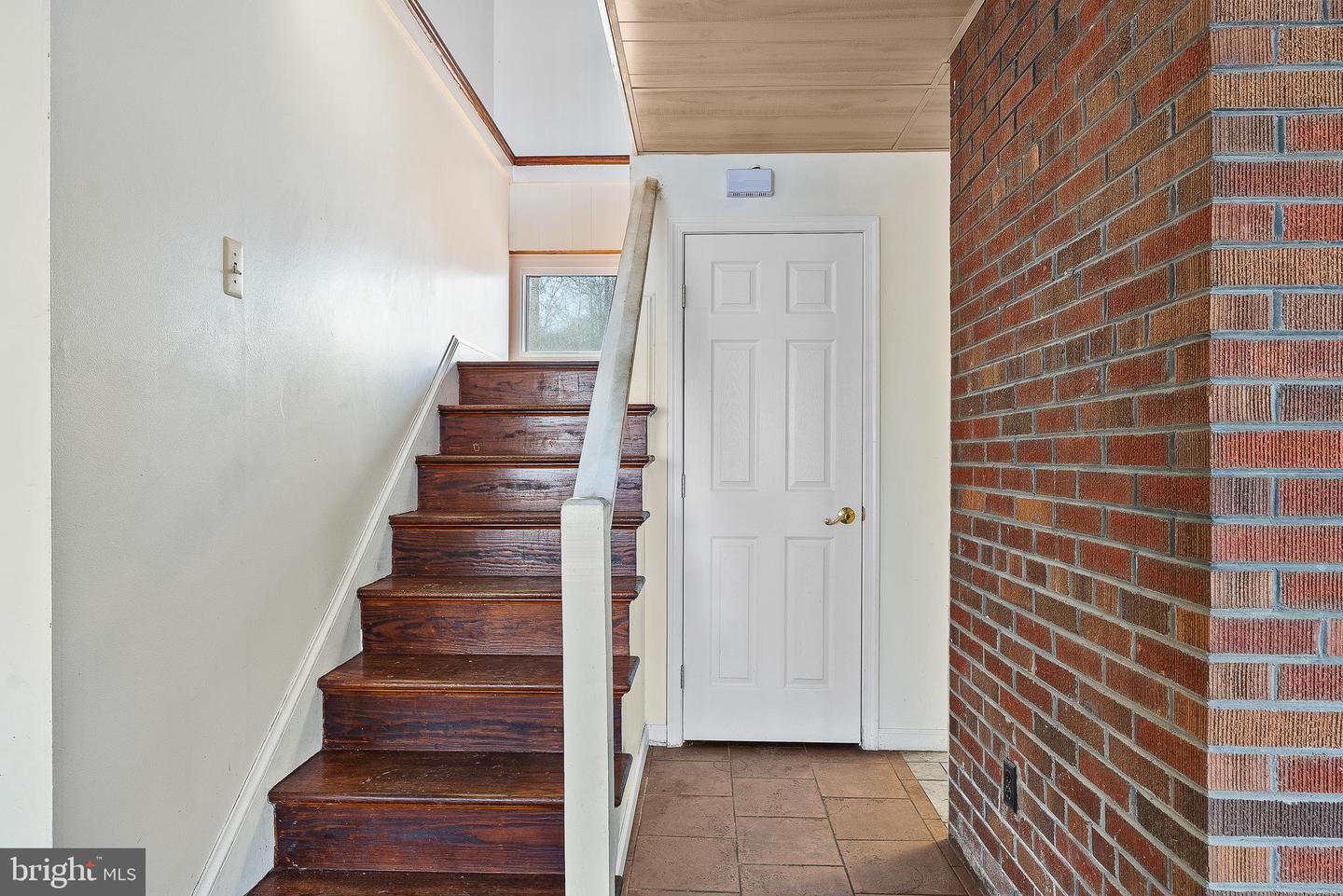 689 ULYSSES WAY, LINDEN, Virginia 22642, 4 Bedrooms Bedrooms, ,2 BathroomsBathrooms,Residential,For sale,689 ULYSSES WAY,VAWR2013342 MLS # VAWR2013342