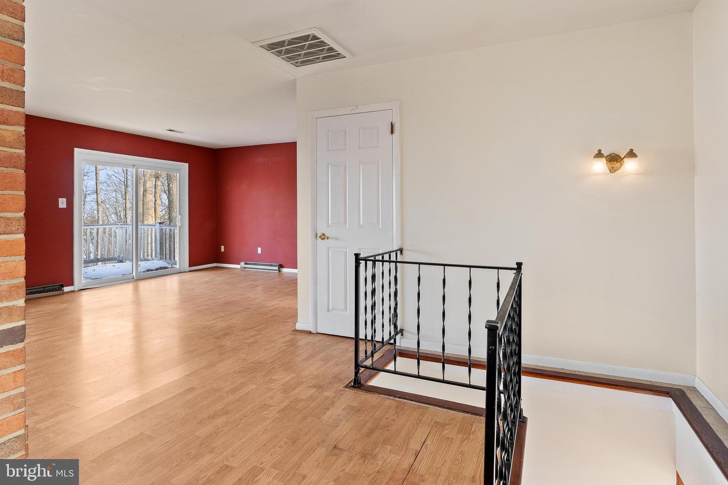 689 ULYSSES WAY, LINDEN, Virginia 22642, 4 Bedrooms Bedrooms, ,2 BathroomsBathrooms,Residential,For sale,689 ULYSSES WAY,VAWR2013342 MLS # VAWR2013342