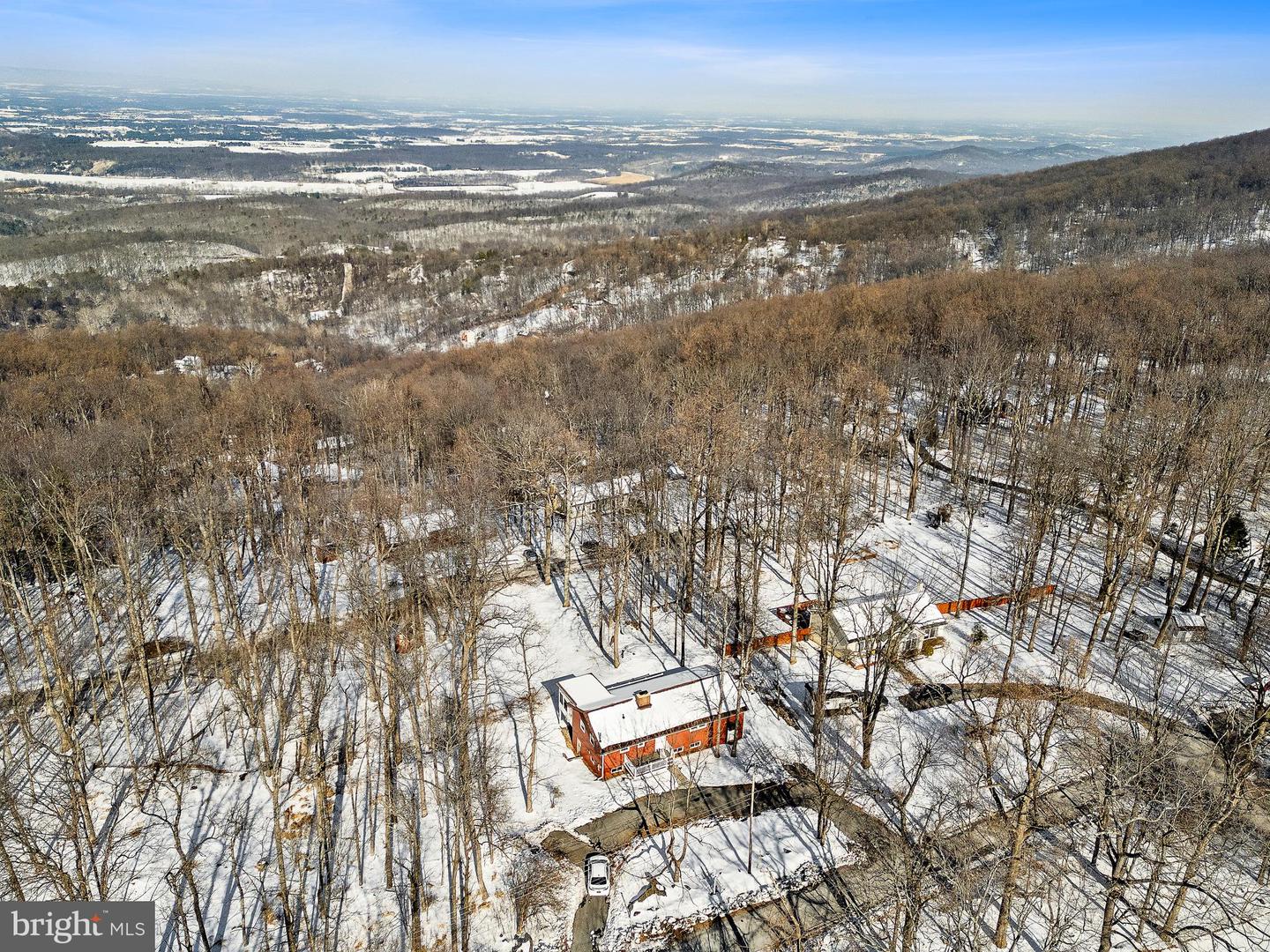 689 ULYSSES WAY, LINDEN, Virginia 22642, 4 Bedrooms Bedrooms, ,2 BathroomsBathrooms,Residential,For sale,689 ULYSSES WAY,VAWR2013342 MLS # VAWR2013342