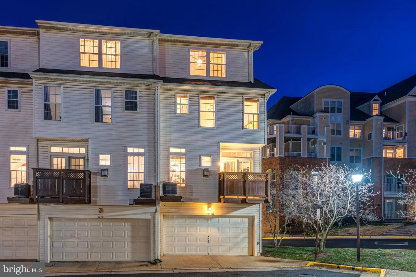 2772 MANHATTAN PL, VIENNA, Virginia 22180, 3 Bedrooms Bedrooms, ,2 BathroomsBathrooms,Residential,For sale,2772 MANHATTAN PL,VAFX2289590 MLS # VAFX2289590