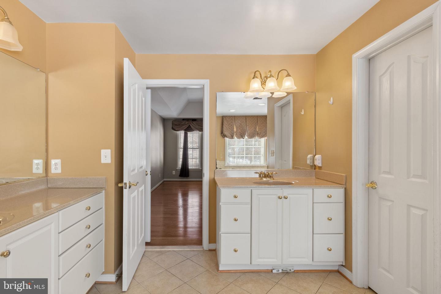 7002 FERGUSON DR, FREDERICKSBURG, Virginia 22407, 5 Bedrooms Bedrooms, ,3 BathroomsBathrooms,Residential,For sale,7002 FERGUSON DR,VASP2039144 MLS # VASP2039144