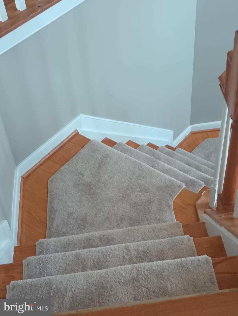 7002 FERGUSON DR, FREDERICKSBURG, Virginia 22407, 5 Bedrooms Bedrooms, ,3 BathroomsBathrooms,Residential,For sale,7002 FERGUSON DR,VASP2039144 MLS # VASP2039144