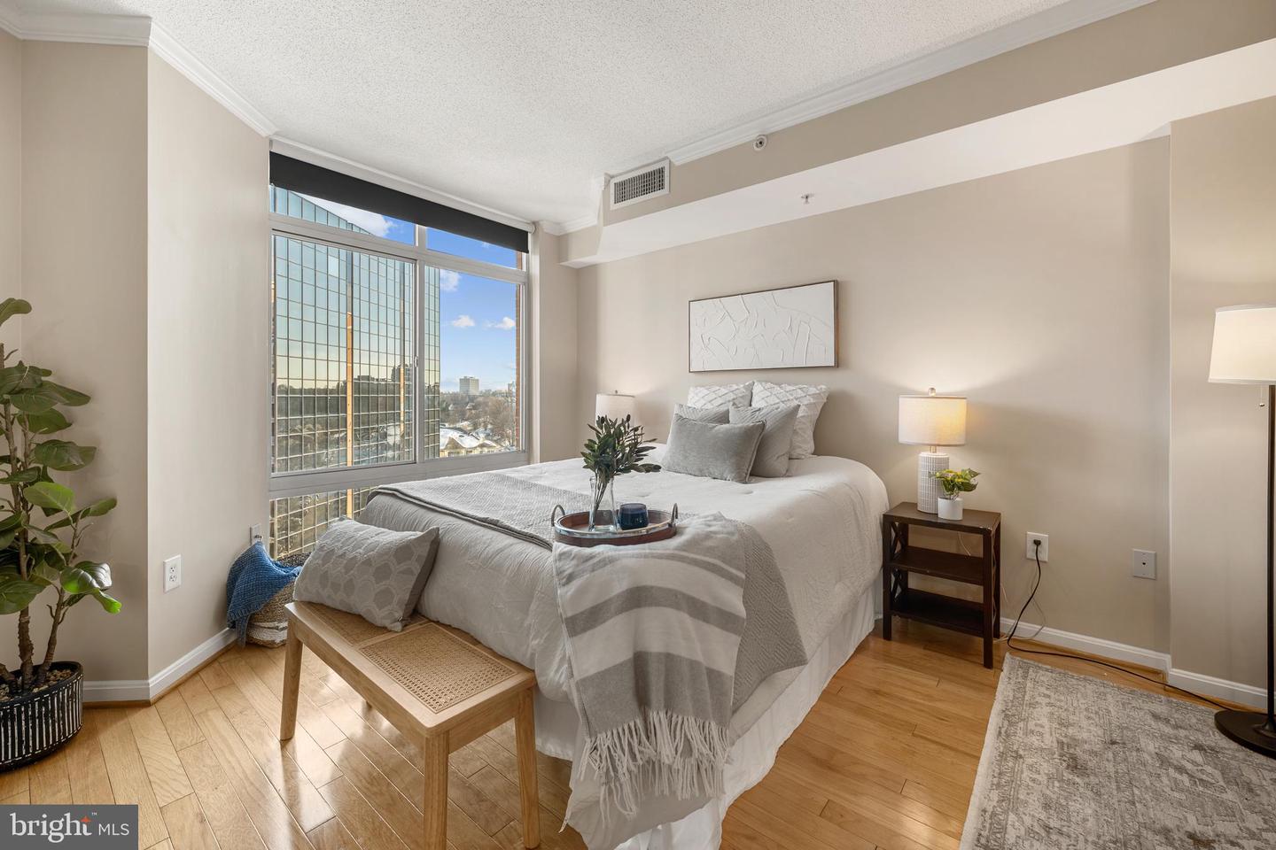 3101 N HAMPTON DR #1319, ALEXANDRIA, Virginia 22302, ,1 BathroomBathrooms,Residential,For sale,3101 N HAMPTON DR #1319,VAAX2053924 MLS # VAAX2053924