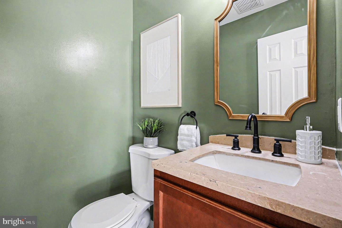 6134 RIVER FOREST DR, MANASSAS, Virginia 20112, 4 Bedrooms Bedrooms, ,3 BathroomsBathrooms,Residential,For sale,6134 RIVER FOREST DR,VAPW2112126 MLS # VAPW2112126 6134 RIVER FOREST DR, MANASSAS, Virginia 20112, 4 Bedrooms Bedrooms, ,3 BathroomsBathrooms,Residential,For sale,6134 RIVER FOREST DR,VAPW2112126 MLS # VAPW2112126