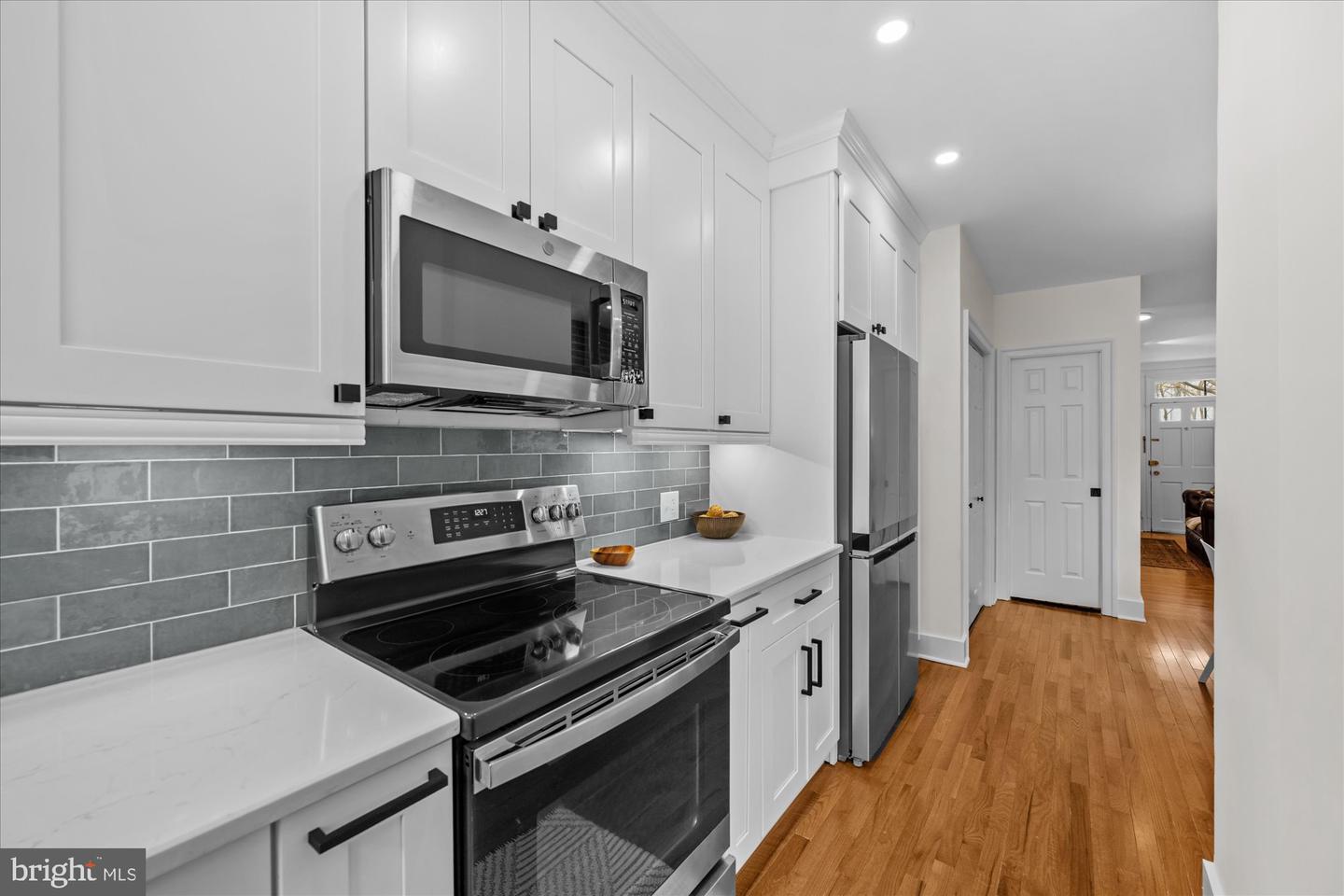 2723 SHERMAN AVE NW, WASHINGTON, District Of Columbia 20001, 2 Bedrooms Bedrooms, ,1 BathroomBathrooms,Residential,For sale,2723 SHERMAN AVE NW,DCDC2245348 MLS # DCDC2245348