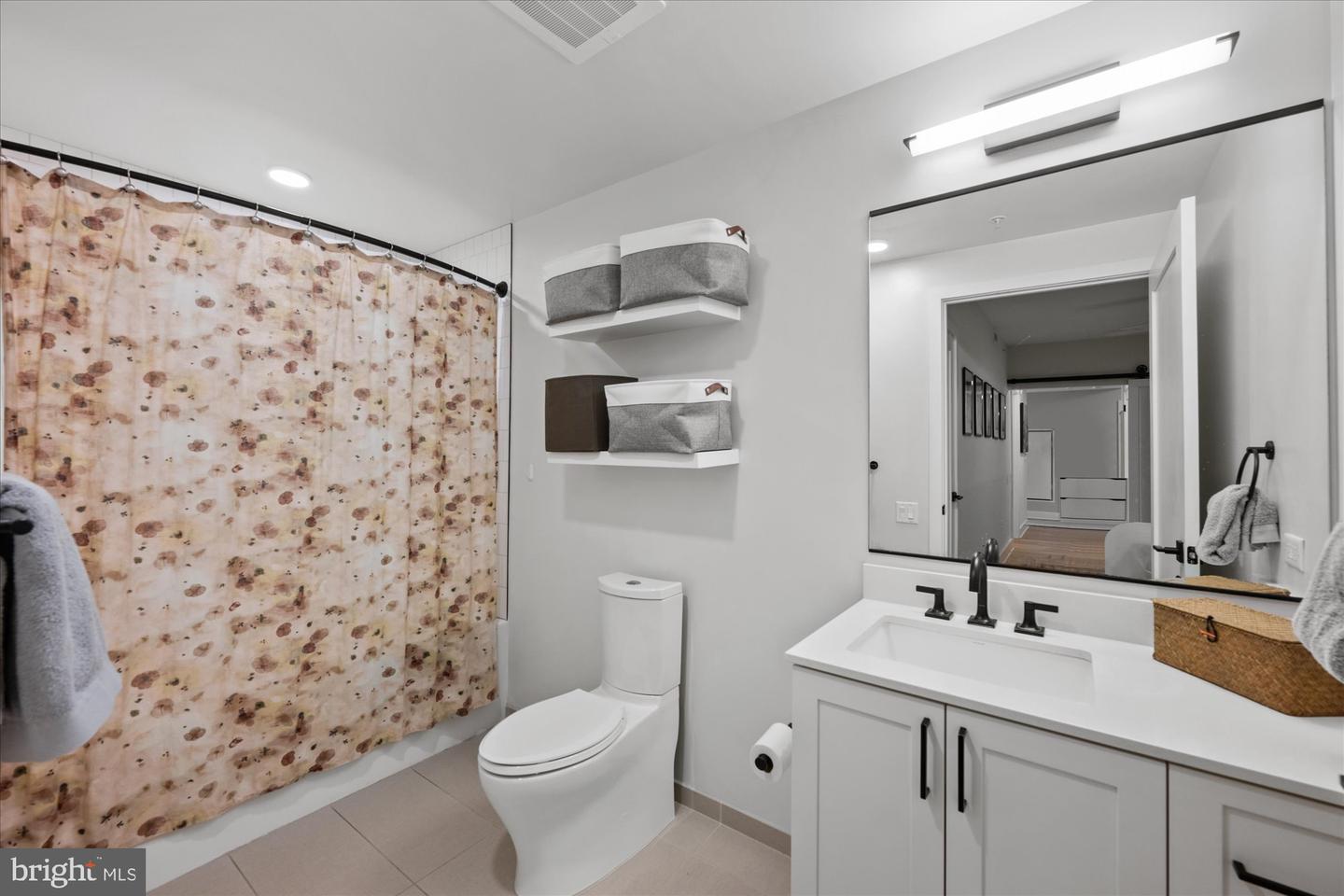 1211 VAN ST SE #601, WASHINGTON, District Of Columbia 20003, 2 Bedrooms Bedrooms, ,2 BathroomsBathrooms,Residential,For sale,1211 VAN ST SE #601,DCDC2245358 MLS # DCDC2245358