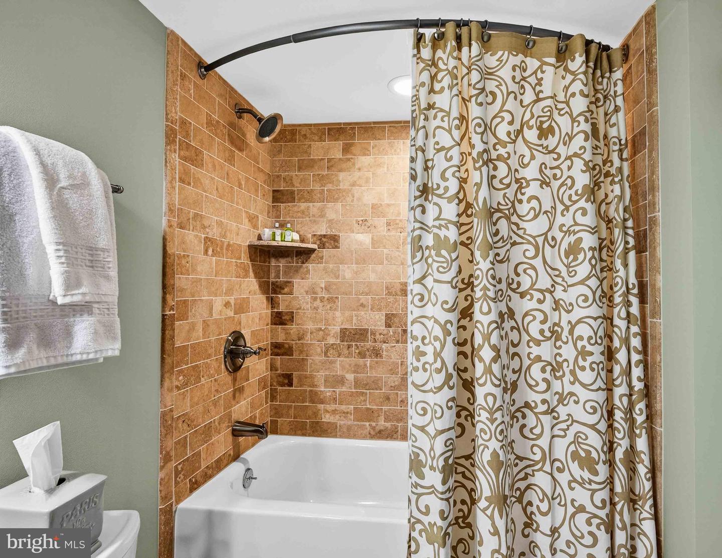 3005 ROBIN RIDGE CT, FAIRFAX, Virginia 22031, 3 Bedrooms Bedrooms, ,3 BathroomsBathrooms,Residential,For sale,3005 ROBIN RIDGE CT,VAFX2290110 MLS # VAFX2290110 3005 ROBIN RIDGE CT, FAIRFAX, Virginia 22031, 3 Bedrooms Bedrooms, ,3 BathroomsBathrooms,Residential,For sale,3005 ROBIN RIDGE CT,VAFX2290110 MLS # VAFX2290110