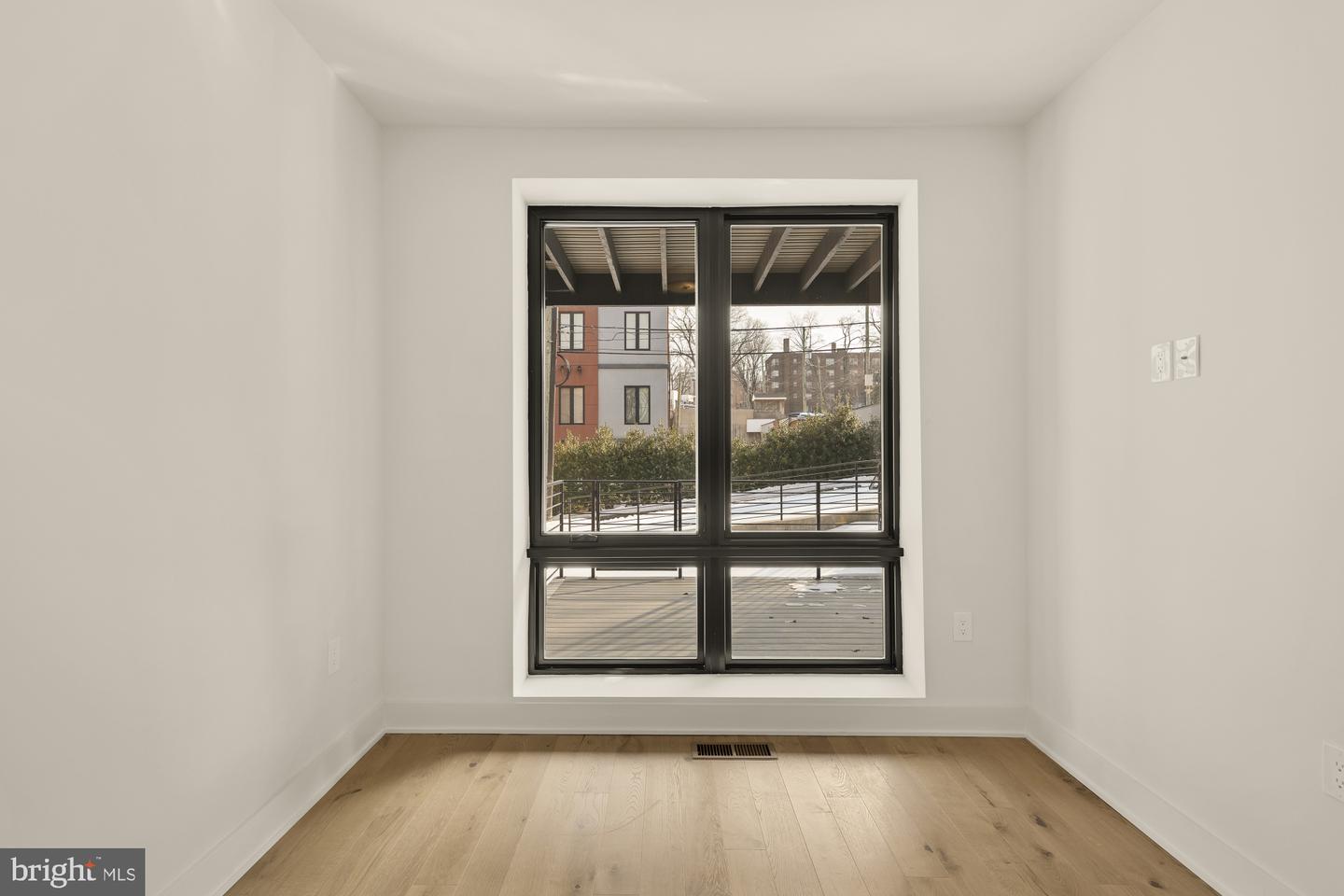 2647 41ST ST NW #1, WASHINGTON, District Of Columbia 20007, 3 Bedrooms Bedrooms, ,2 BathroomsBathrooms,Residential,For sale,2647 41ST ST NW #1,DCDC2245450 MLS # DCDC2245450 2647 41ST ST NW #1, WASHINGTON, District Of Columbia 20007, 3 Bedrooms Bedrooms, ,2 BathroomsBathrooms,Residential,For sale,2647 41ST ST NW #1,DCDC2245450 MLS # DCDC2245450