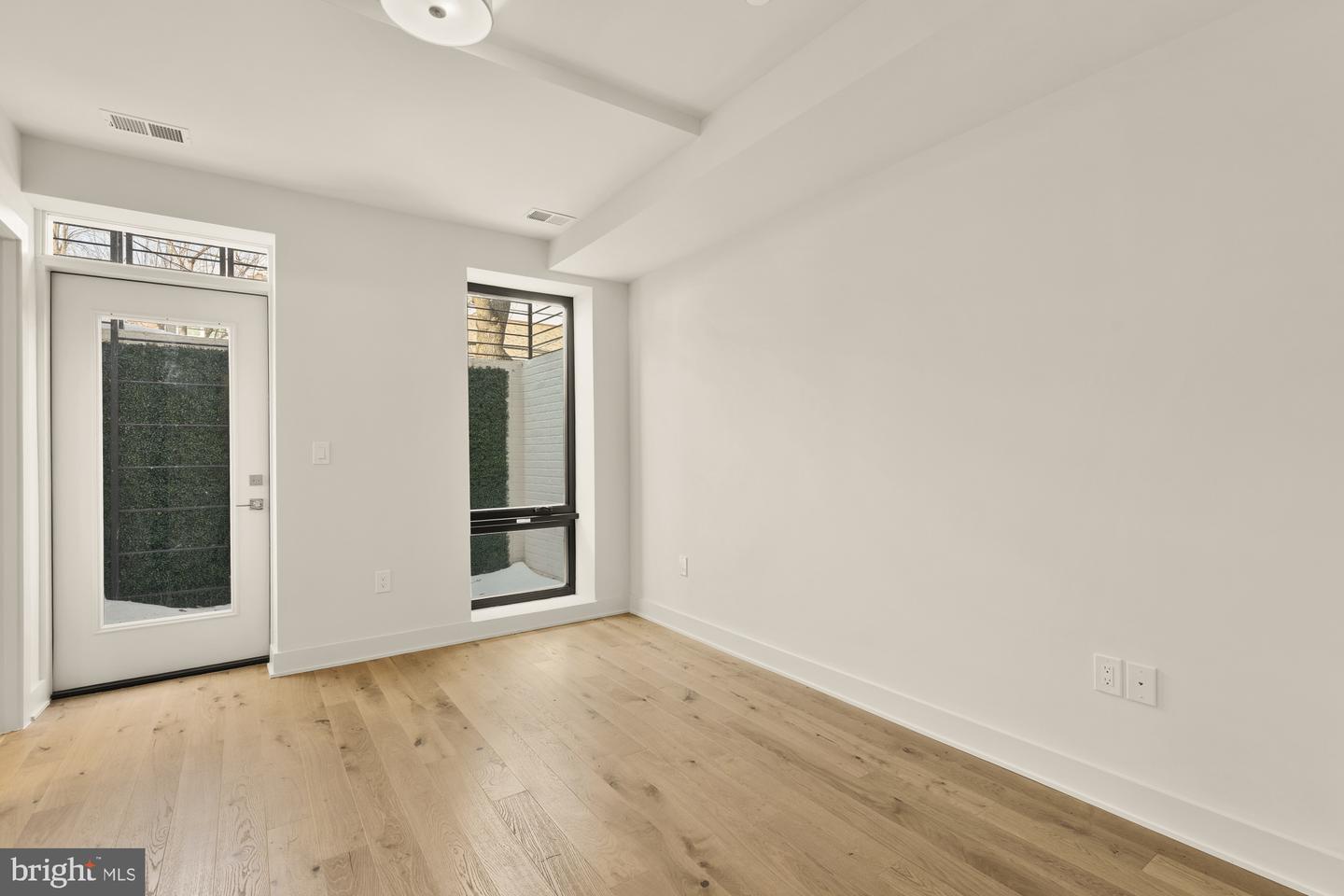 2647 41ST ST NW #1, WASHINGTON, District Of Columbia 20007, 3 Bedrooms Bedrooms, ,2 BathroomsBathrooms,Residential,For sale,2647 41ST ST NW #1,DCDC2245450 MLS # DCDC2245450 2647 41ST ST NW #1, WASHINGTON, District Of Columbia 20007, 3 Bedrooms Bedrooms, ,2 BathroomsBathrooms,Residential,For sale,2647 41ST ST NW #1,DCDC2245450 MLS # DCDC2245450