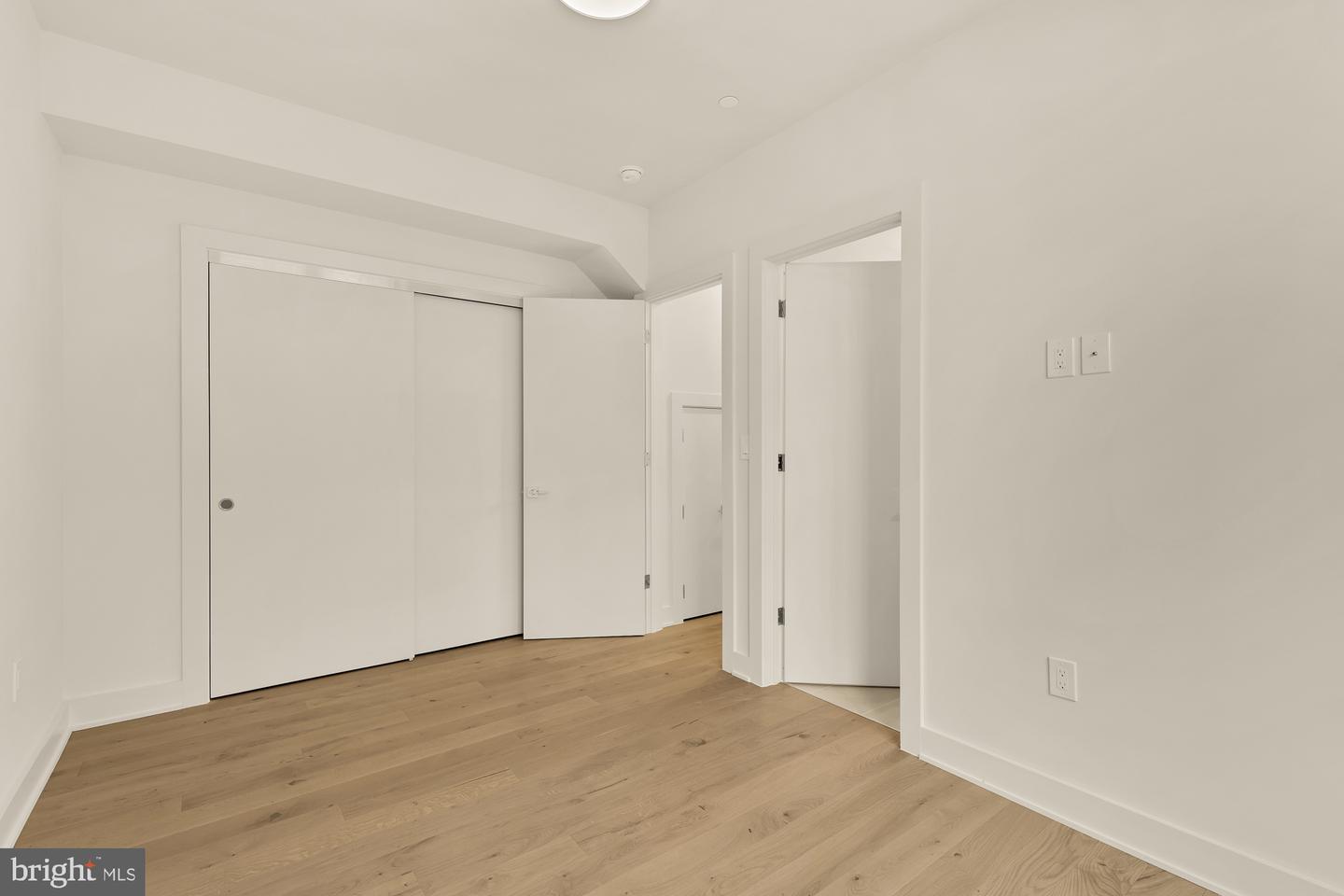 2647 41ST ST NW #1, WASHINGTON, District Of Columbia 20007, 3 Bedrooms Bedrooms, ,2 BathroomsBathrooms,Residential,For sale,2647 41ST ST NW #1,DCDC2245450 MLS # DCDC2245450 2647 41ST ST NW #1, WASHINGTON, District Of Columbia 20007, 3 Bedrooms Bedrooms, ,2 BathroomsBathrooms,Residential,For sale,2647 41ST ST NW #1,DCDC2245450 MLS # DCDC2245450