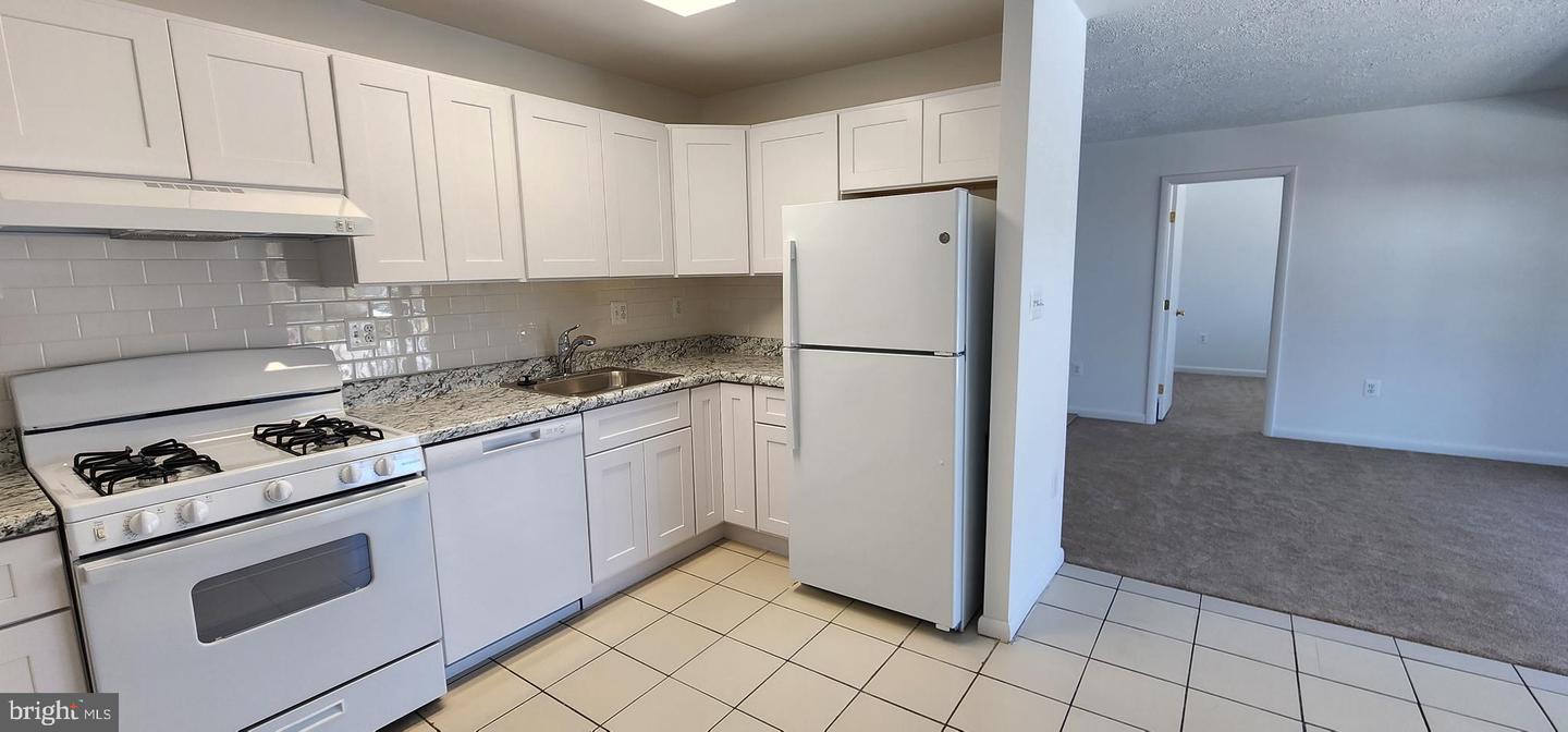 7356 ROUTE 29 #56/203, FALLS CHURCH, Virginia 22046, 2 Bedrooms Bedrooms, ,1 BathroomBathrooms,Residential,For sale,7356 ROUTE 29 #56/203,VAFX2290268 MLS # VAFX2290268