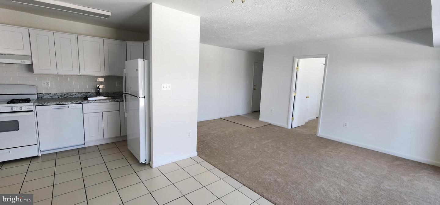 7356 ROUTE 29 #56/203, FALLS CHURCH, Virginia 22046, 2 Bedrooms Bedrooms, ,1 BathroomBathrooms,Residential,For sale,7356 ROUTE 29 #56/203,VAFX2290268 MLS # VAFX2290268