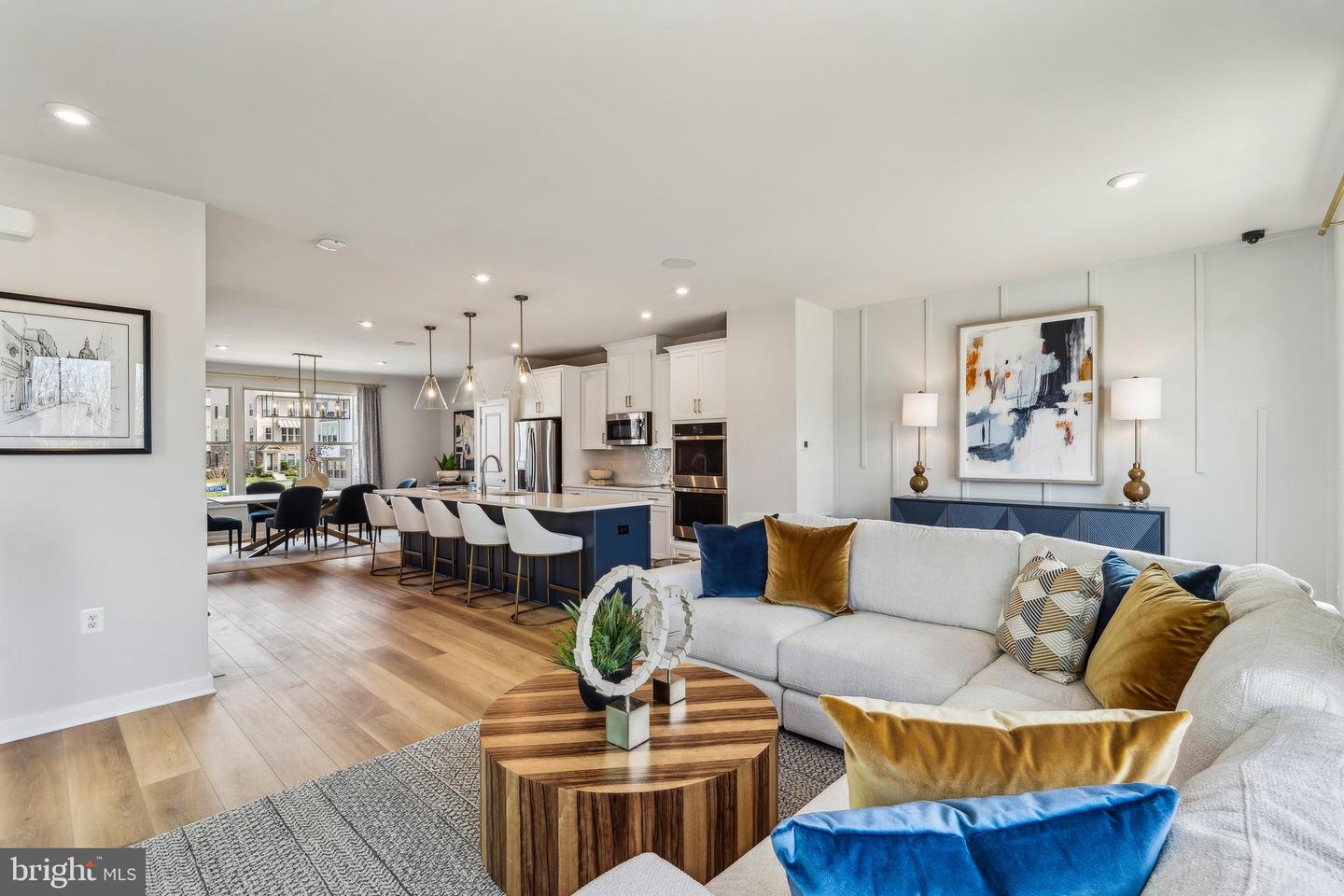 207 CHIANTI TER SE, LEESBURG, Virginia 20175, 3 Bedrooms Bedrooms, ,3 BathroomsBathrooms,Residential,For sale,207 CHIANTI TER SE,VALO2115650 MLS # VALO2115650