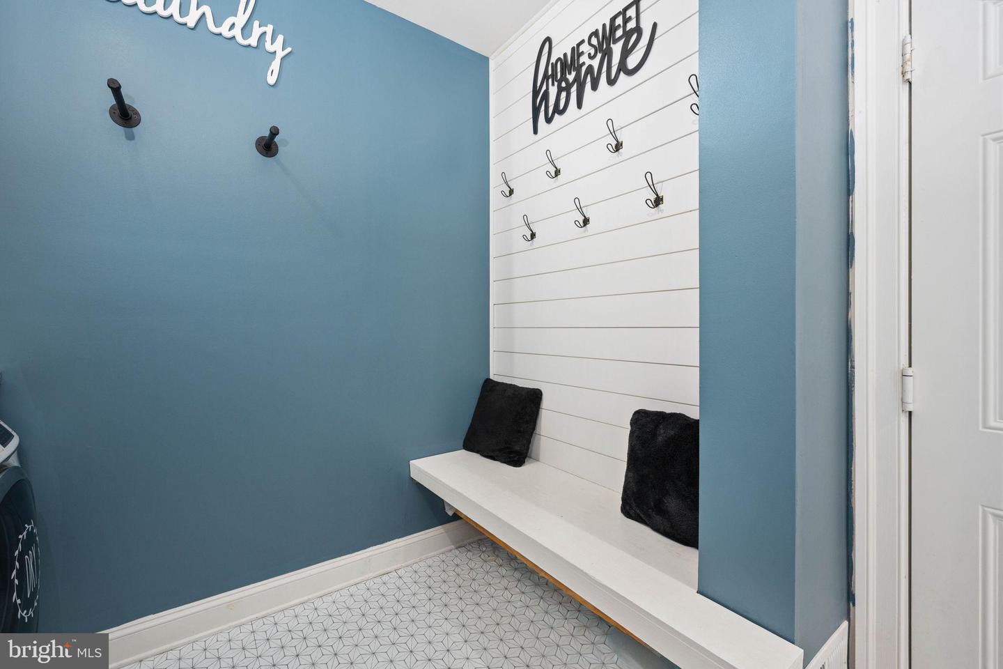 564 COASTAL AVE, STAFFORD, Virginia 22554, 5 Bedrooms Bedrooms, 9 Rooms Rooms,3 BathroomsBathrooms,Residential,For sale,564 COASTAL AVE,VAST2045960 MLS # VAST2045960