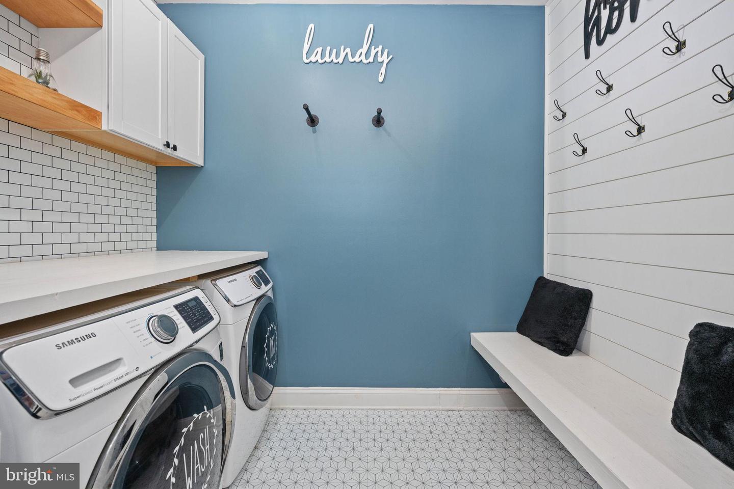 564 COASTAL AVE, STAFFORD, Virginia 22554, 5 Bedrooms Bedrooms, 9 Rooms Rooms,3 BathroomsBathrooms,Residential,For sale,564 COASTAL AVE,VAST2045960 MLS # VAST2045960