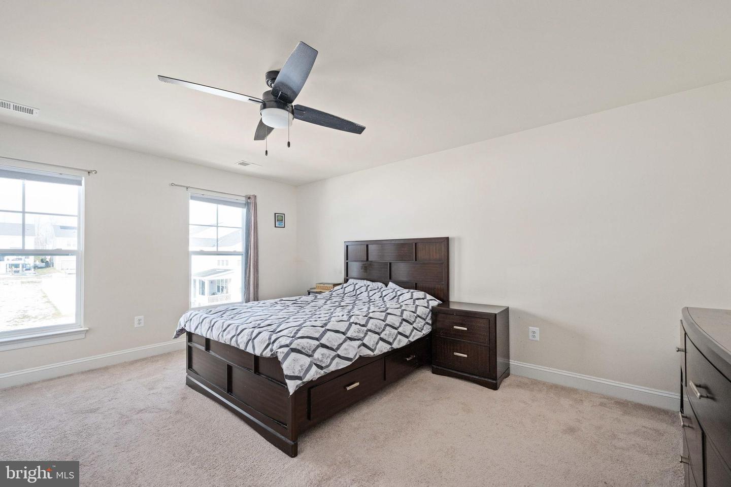 564 COASTAL AVE, STAFFORD, Virginia 22554, 5 Bedrooms Bedrooms, 9 Rooms Rooms,3 BathroomsBathrooms,Residential,For sale,564 COASTAL AVE,VAST2045960 MLS # VAST2045960