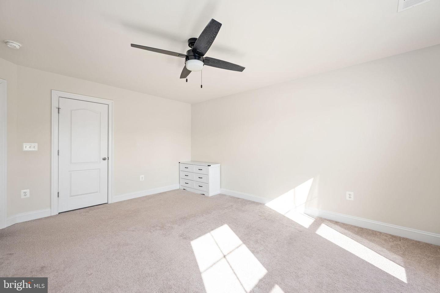 564 COASTAL AVE, STAFFORD, Virginia 22554, 5 Bedrooms Bedrooms, 9 Rooms Rooms,3 BathroomsBathrooms,Residential,For sale,564 COASTAL AVE,VAST2045960 MLS # VAST2045960