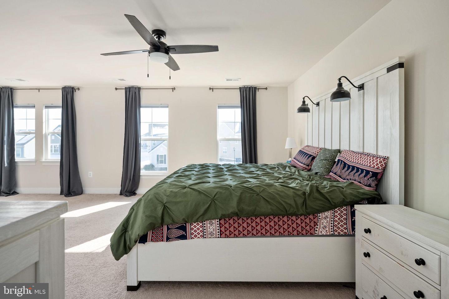 564 COASTAL AVE, STAFFORD, Virginia 22554, 5 Bedrooms Bedrooms, 9 Rooms Rooms,3 BathroomsBathrooms,Residential,For sale,564 COASTAL AVE,VAST2045960 MLS # VAST2045960