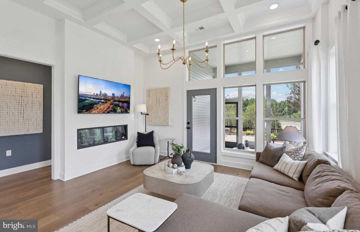 6052 SUNSTONE LN, HAYMARKET, Virginia 20169, 3 Bedrooms Bedrooms, ,2 BathroomsBathrooms,Residential,For sale,6052 SUNSTONE LN,VAPW2112240 MLS # VAPW2112240