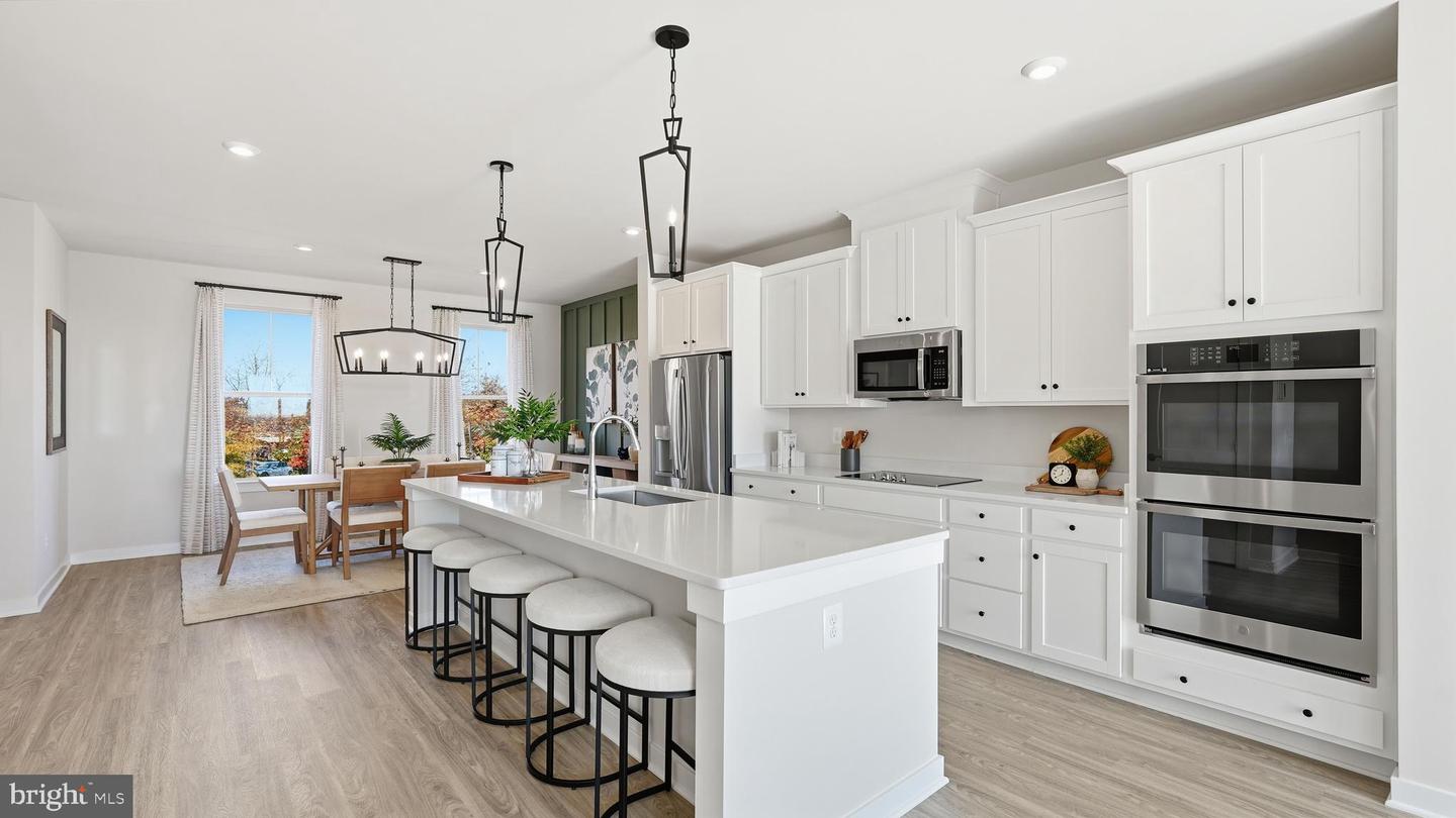 17403 WALNUT GROVE WAY, DUMFRIES, Virginia 22026, 3 Bedrooms Bedrooms, ,2 BathroomsBathrooms,Residential,For sale,17403 WALNUT GROVE WAY,VAPW2112242 MLS # VAPW2112242