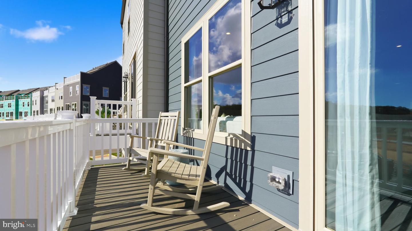 17403 WALNUT GROVE WAY, DUMFRIES, Virginia 22026, 3 Bedrooms Bedrooms, ,2 BathroomsBathrooms,Residential,For sale,17403 WALNUT GROVE WAY,VAPW2112242 MLS # VAPW2112242