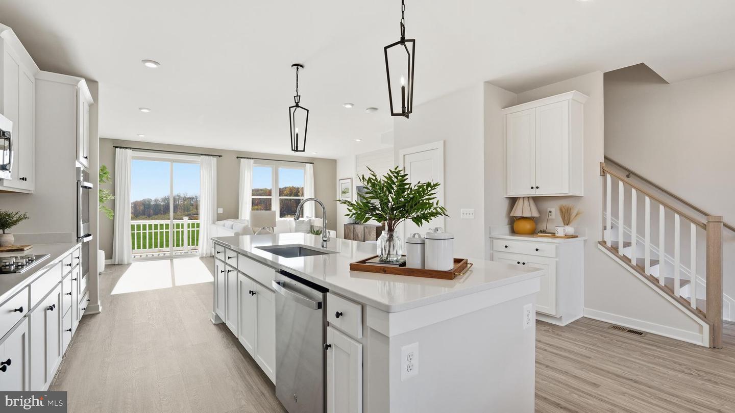 17403 WALNUT GROVE WAY, DUMFRIES, Virginia 22026, 3 Bedrooms Bedrooms, ,2 BathroomsBathrooms,Residential,For sale,17403 WALNUT GROVE WAY,VAPW2112242 MLS # VAPW2112242