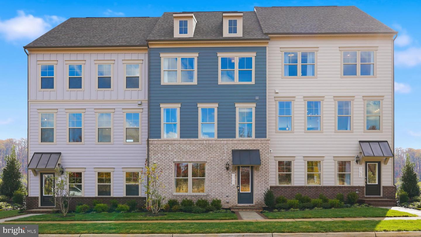 17403 WALNUT GROVE WAY, DUMFRIES, Virginia 22026, 3 Bedrooms Bedrooms, ,2 BathroomsBathrooms,Residential,For sale,17403 WALNUT GROVE WAY,VAPW2112242 MLS # VAPW2112242