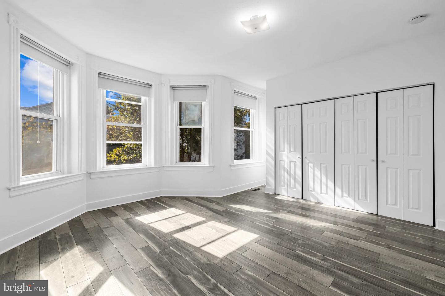 1021 COLUMBIA RD NW, WASHINGTON, District Of Columbia 20001, 6 Bedrooms Bedrooms, ,4 BathroomsBathrooms,Residential,For sale,1021 COLUMBIA RD NW,DCDC2245574 MLS # DCDC2245574