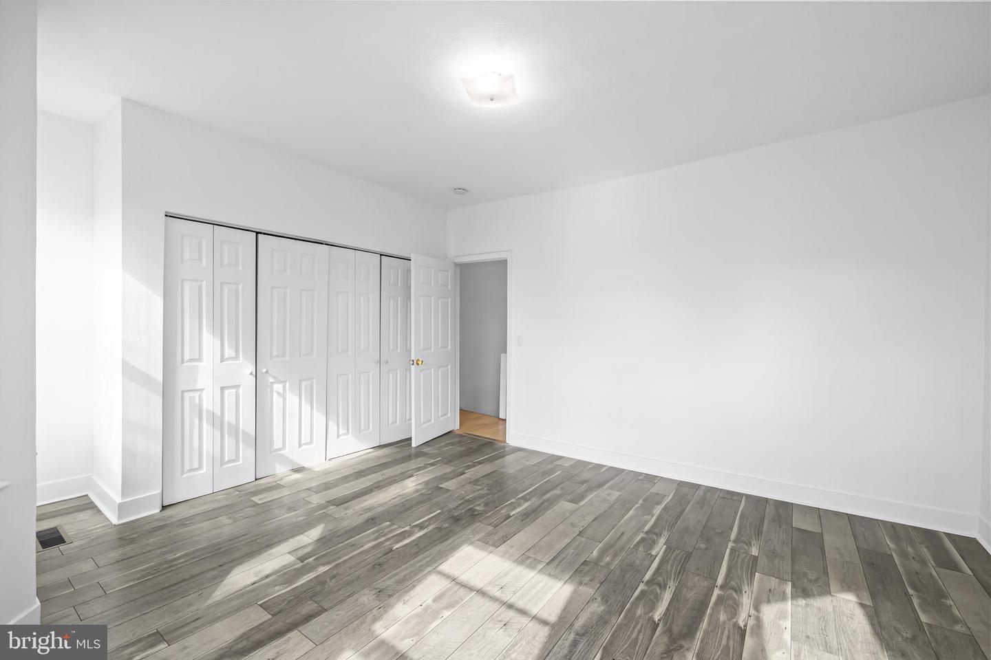 1021 COLUMBIA RD NW, WASHINGTON, District Of Columbia 20001, 6 Bedrooms Bedrooms, ,4 BathroomsBathrooms,Residential,For sale,1021 COLUMBIA RD NW,DCDC2245574 MLS # DCDC2245574